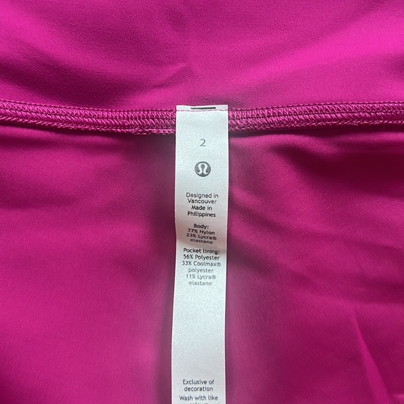 Lululemon Ripened Raspberry biker shorts - Picture 8 of 8